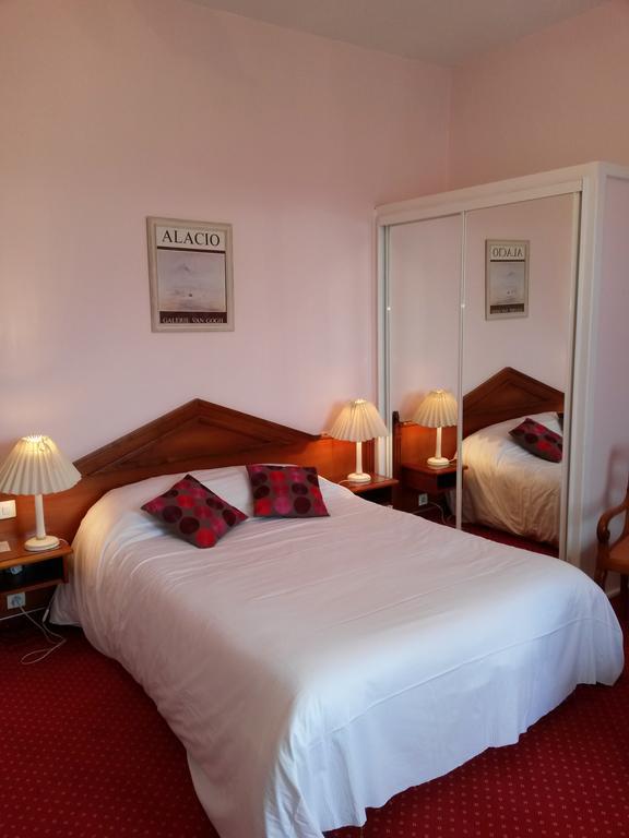 Hotel Marie Anne Deauville Pokój zdjęcie