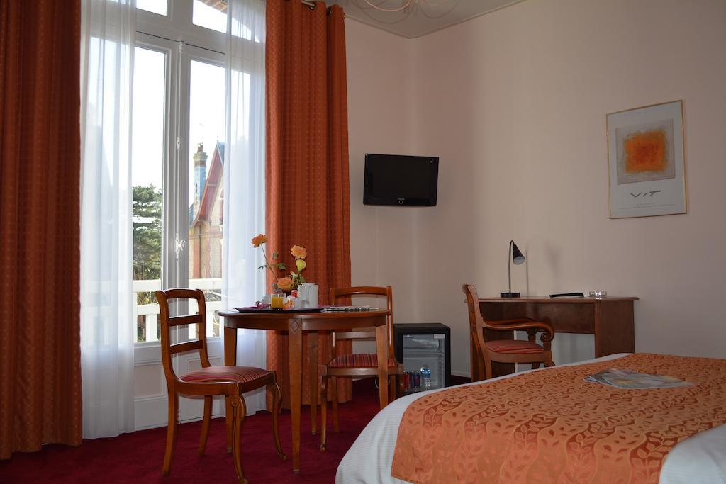 Hotel Marie Anne Deauville Zewnętrze zdjęcie